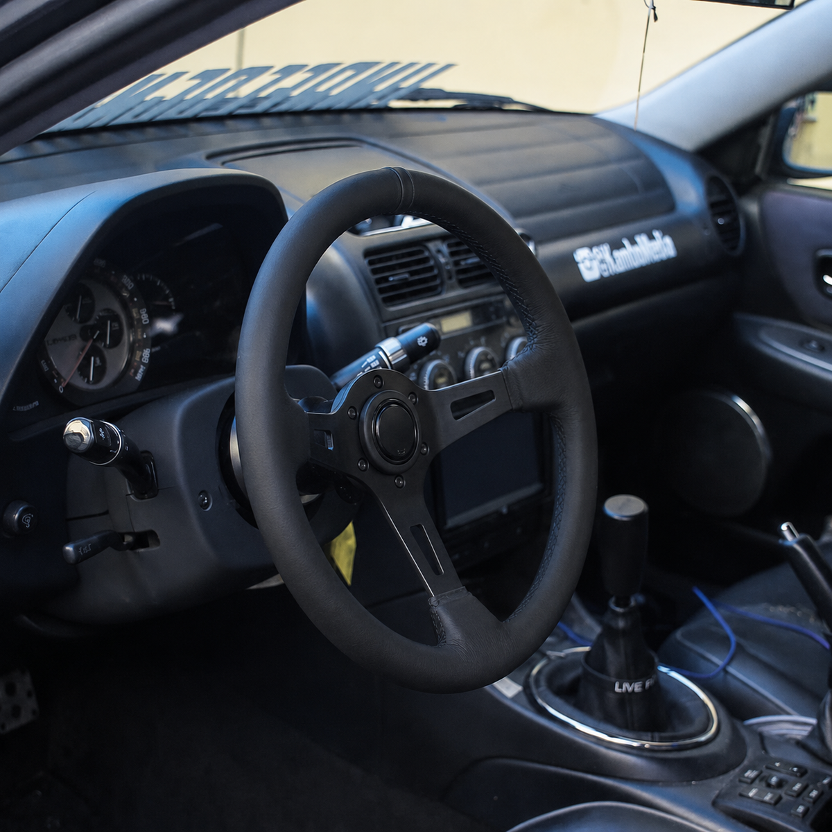 Blackout Deep Dish Leather Wheel (340mm)